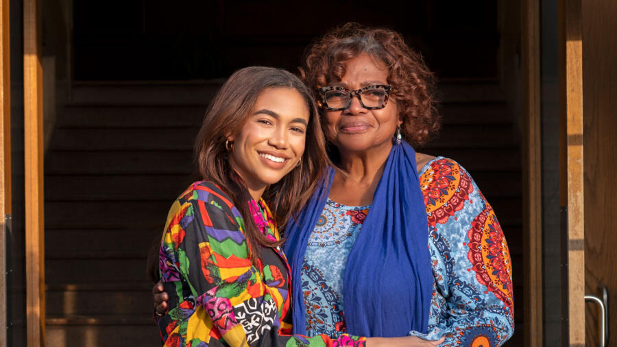 Paige Hurd and Laura Cowan, The Girl in the Garage: The Laura Cowan Story on Lifetime