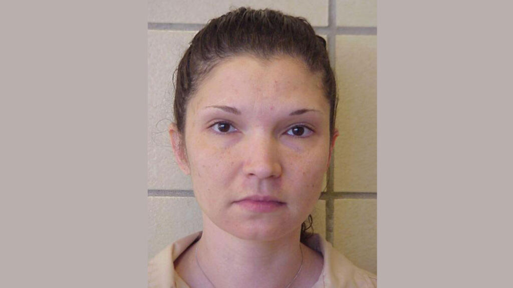 Who Is Melanie Slate McGuire, the 'Suitcase Killer'?