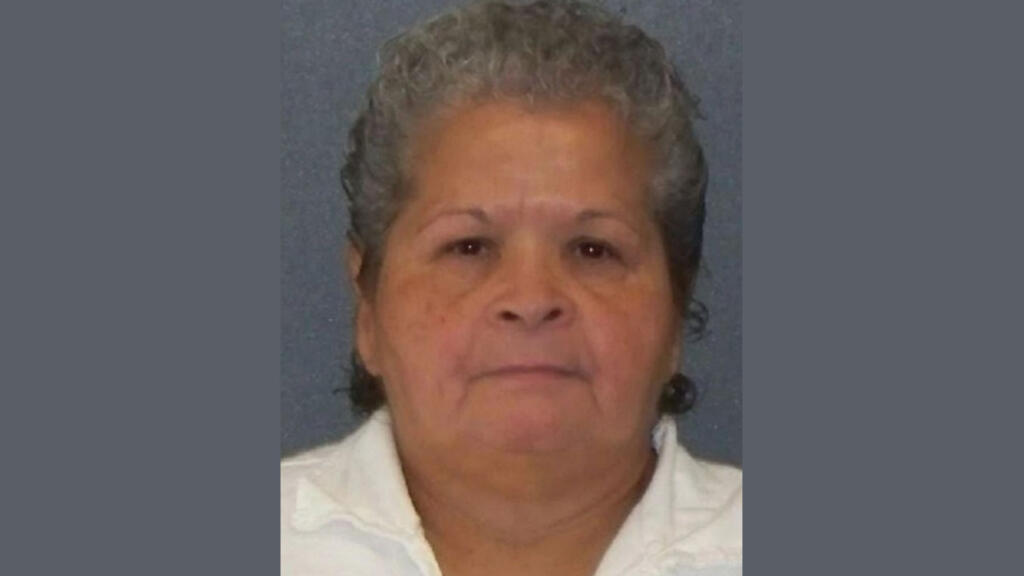 Yolanda Saldivar Wasn't the Only Superfan Who Murdered Their Idol
