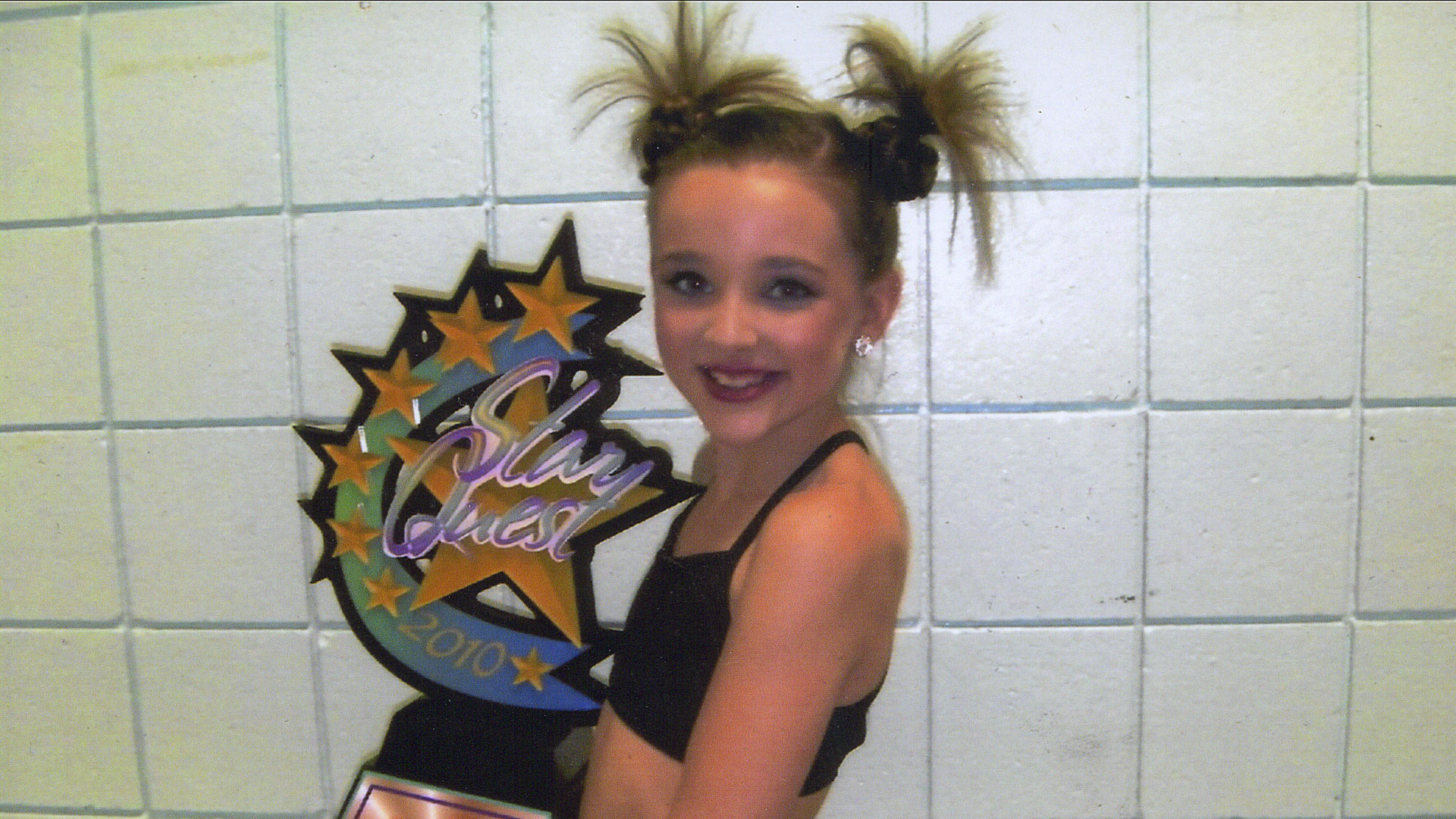 Kendall’s Dance & Personal Photos - Dance Moms | Lifetime