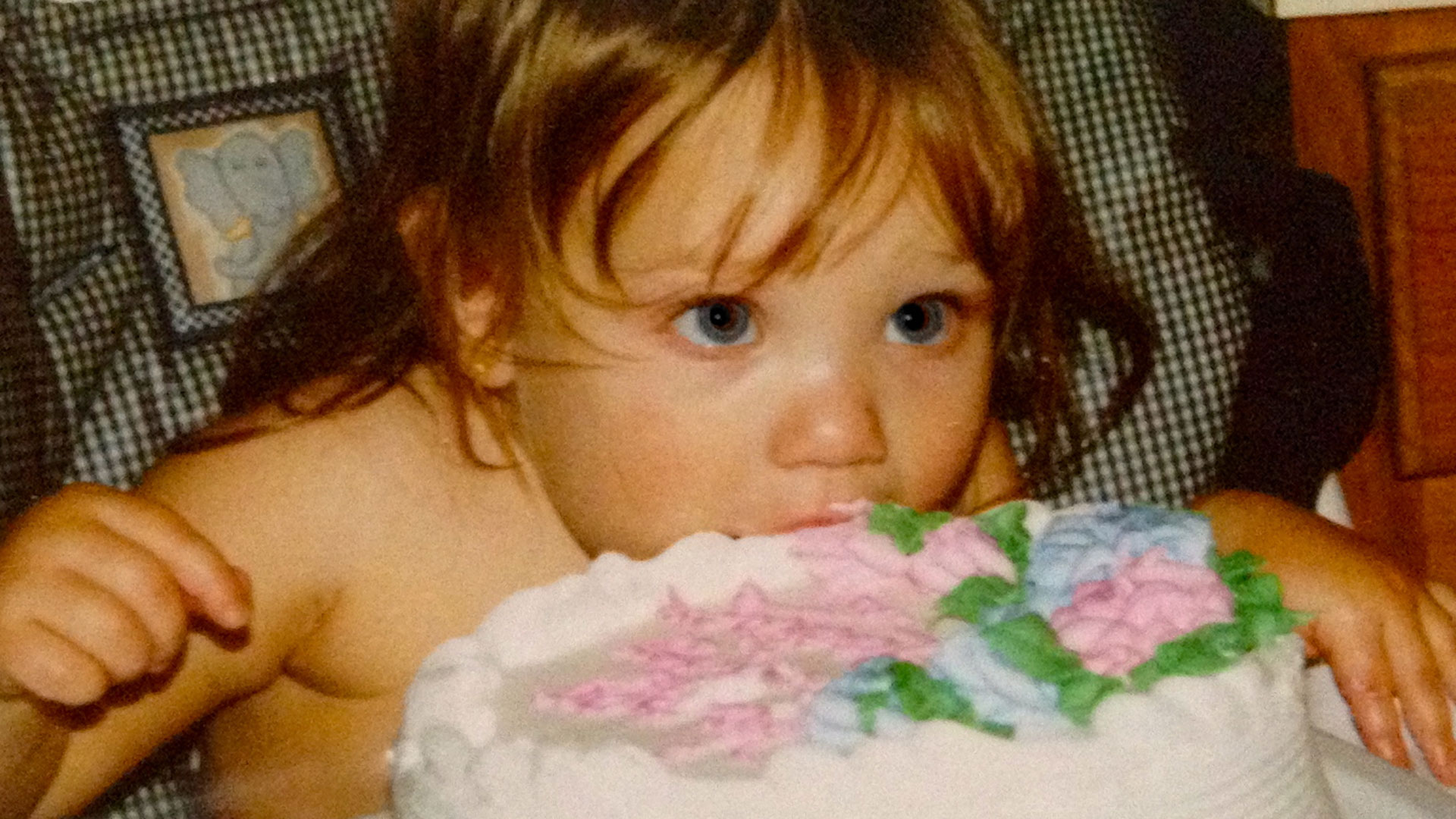 Maddie & Mackenzie’s Dance & Personal Photos - Dance Moms | Lifetime