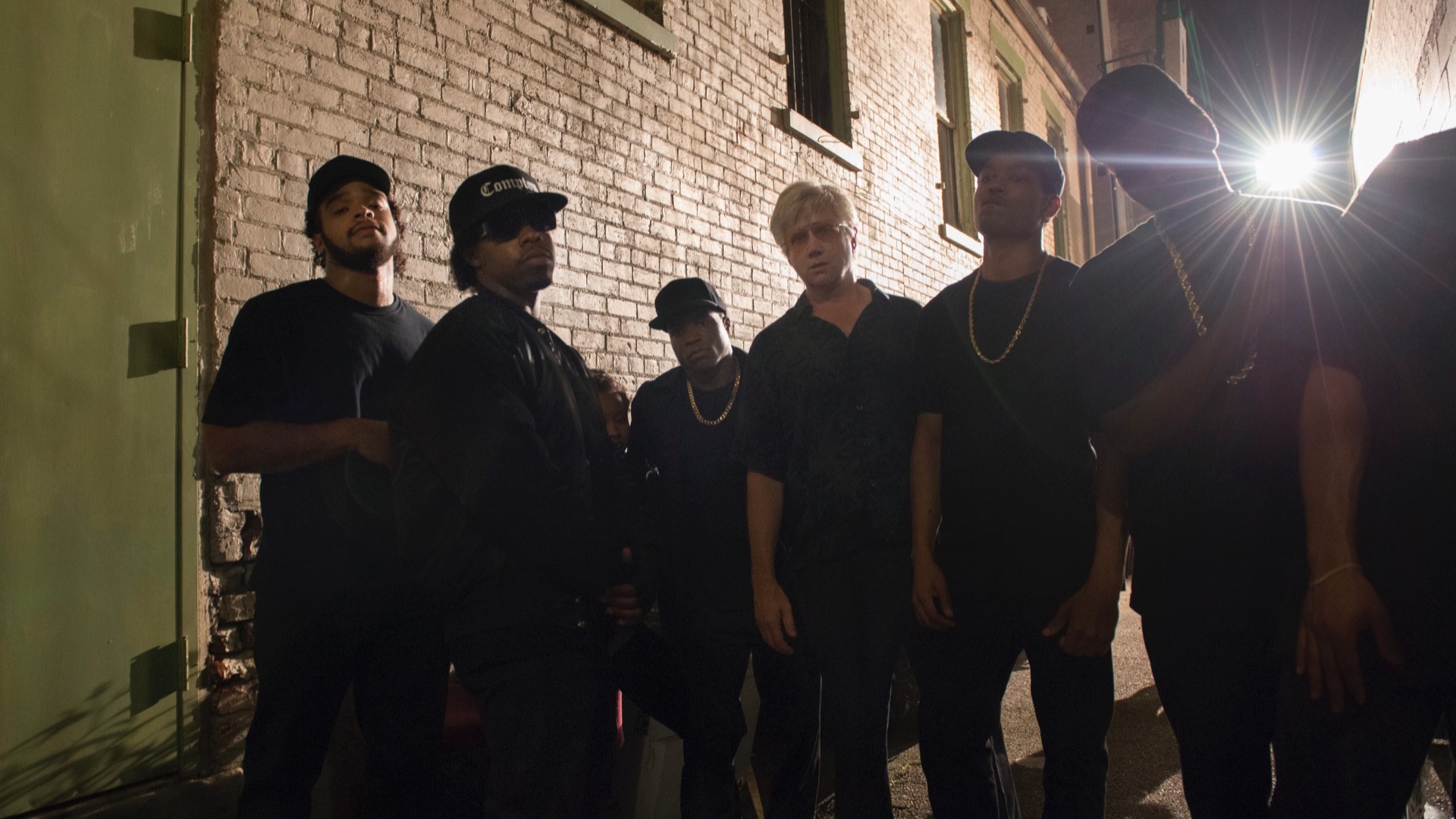 watch surviving compton online free 123movies watch surviving compton online free 123movies