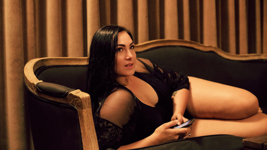 Growing Up Supermodel Season 1