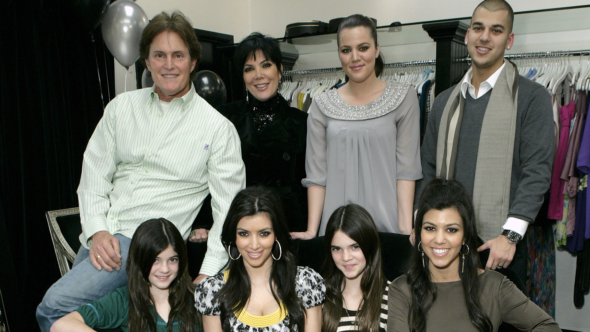 October 14, 2007: “Keeping Up With The Kardashians” Premiered on E!