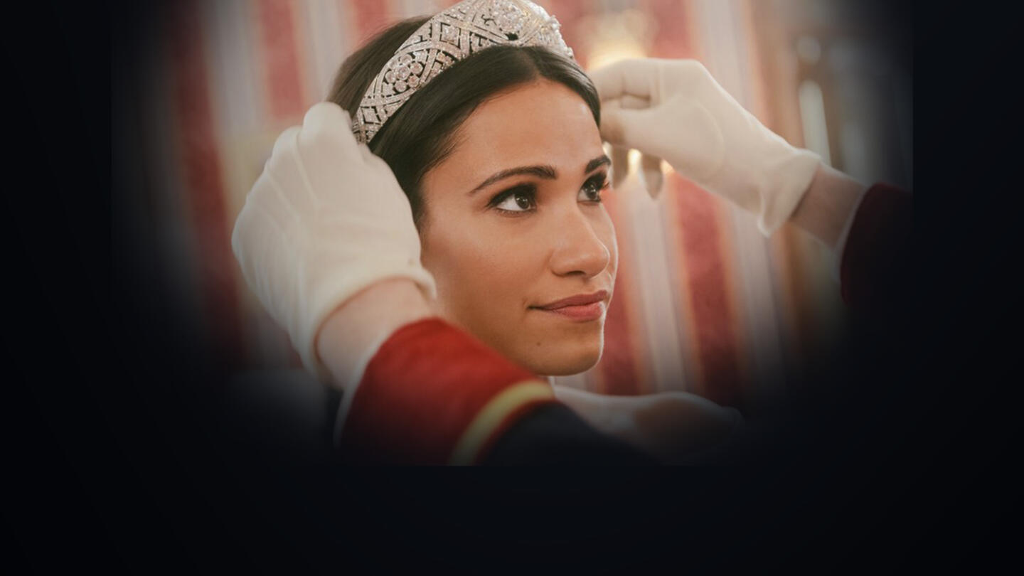 Harry & Meghan: Becoming Royal