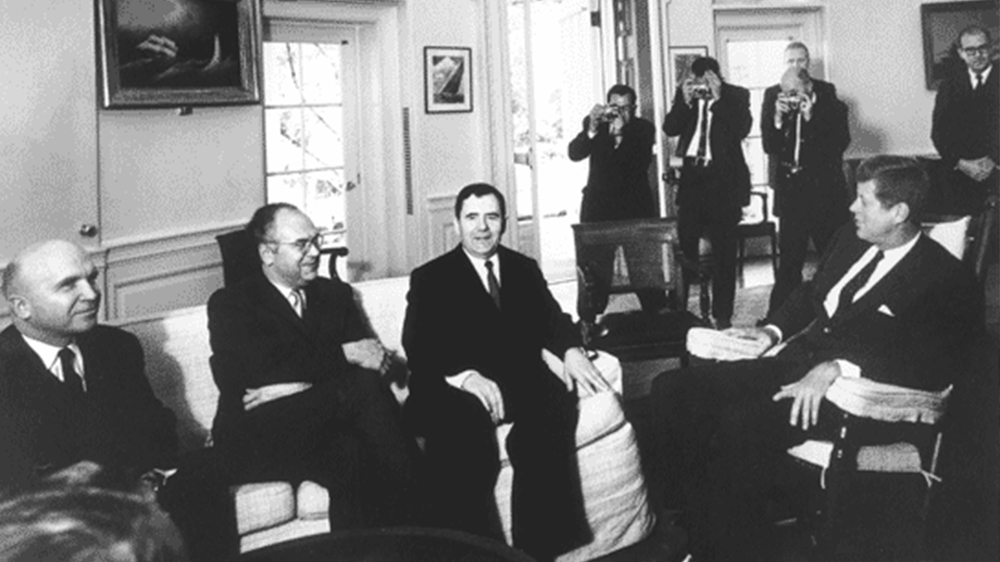 Kennedy and Dobrynin in the Oval Office
