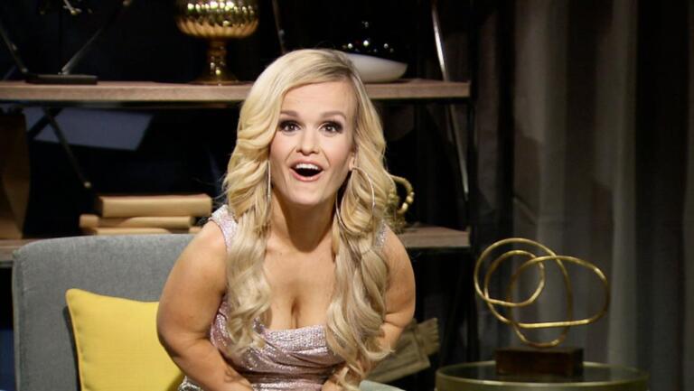 Little Talk: Joking with Jasmine (Episode 3) thumbnail