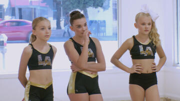 Watch Dance Moms Season 6 Online | Lifetime