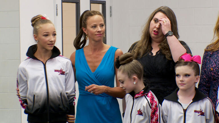 Abby Gets Rid of Ava and Jeanette thumbnail