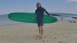 Surfer Standoff