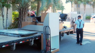 Episode 11 Keep Calm and Carry Salon