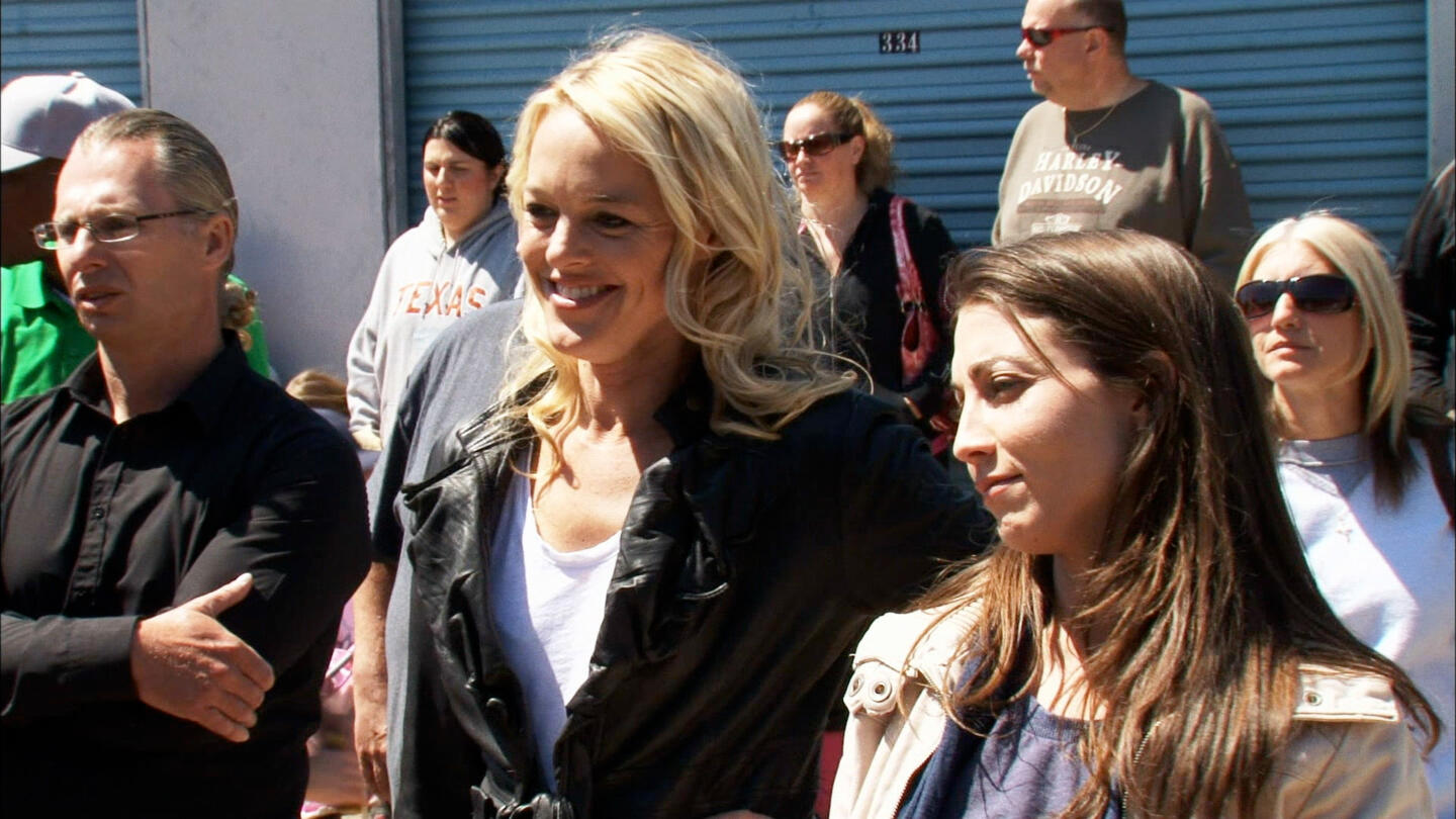 Watch Swinging With the Jenemy Full Episode Storage Wars Texas A&E