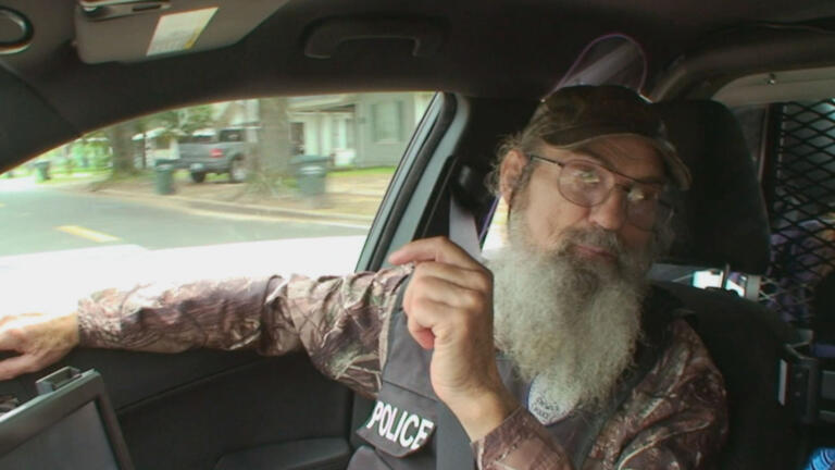 Si-larious Moment: Officer Si thumbnail