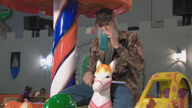 Si-larious Moment: Si’s Day at the Arcade thumbnail