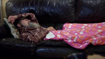 Watch Duck Dynasty Season 3 Online A E