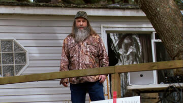 Episode 3 Hands on a Woodchipper