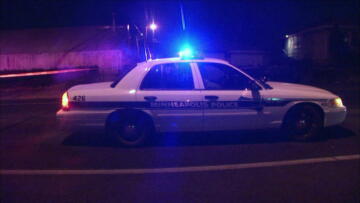 Episode 9 Live Bait / Drama at the Classic