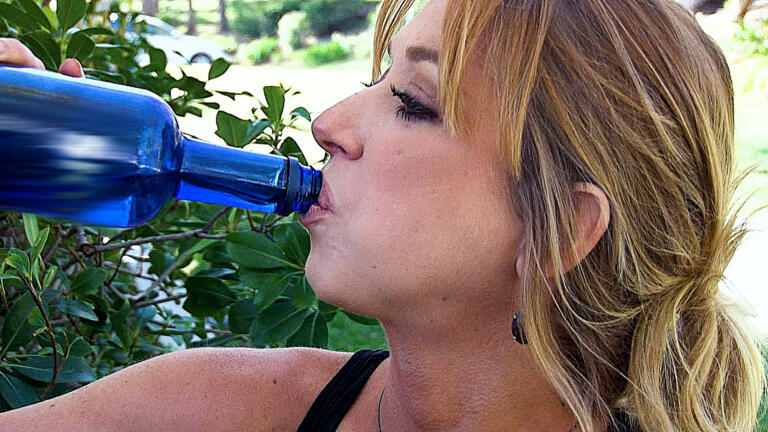 Katie's Binge Drinking Stems from a Devastating Secret thumbnail