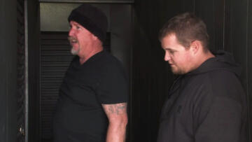 Episode 10 The Full Monty-Bello
