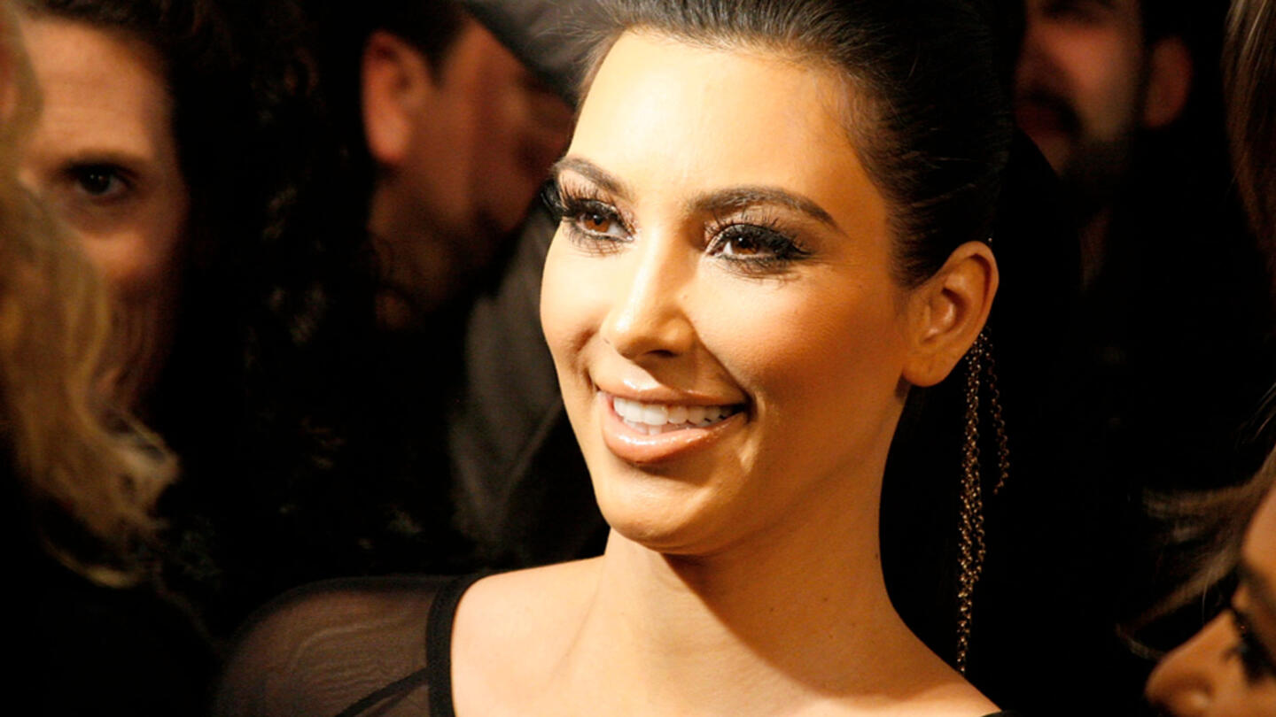 kim kardashian short biography