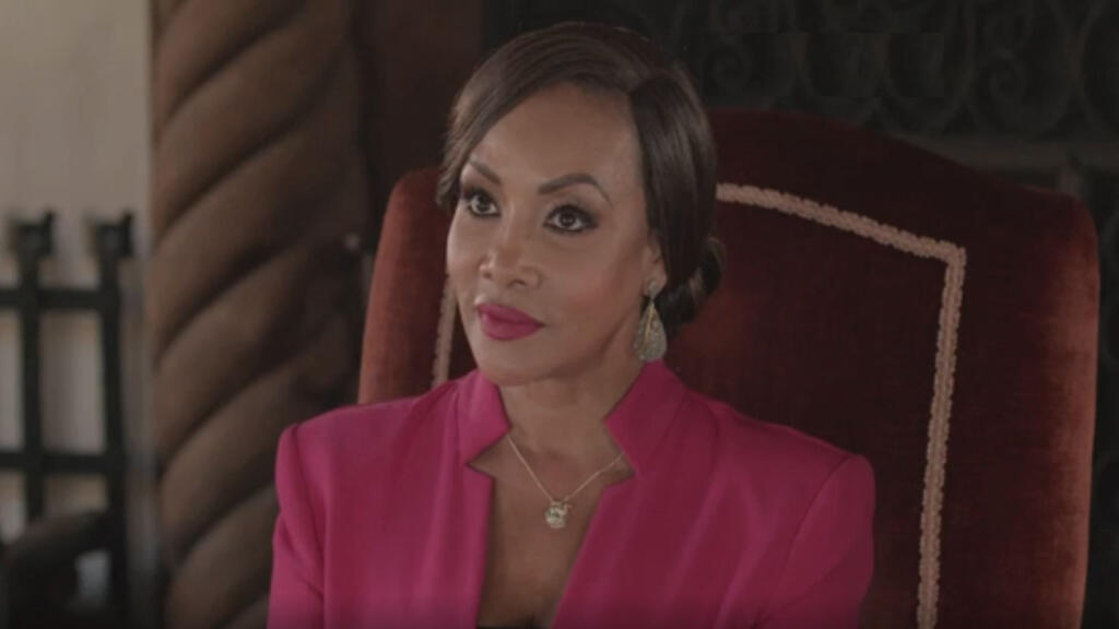 Keeping Up With the Joneses: The Wrong Murder