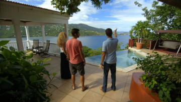 1 Stunning St. Thomas Houseboats