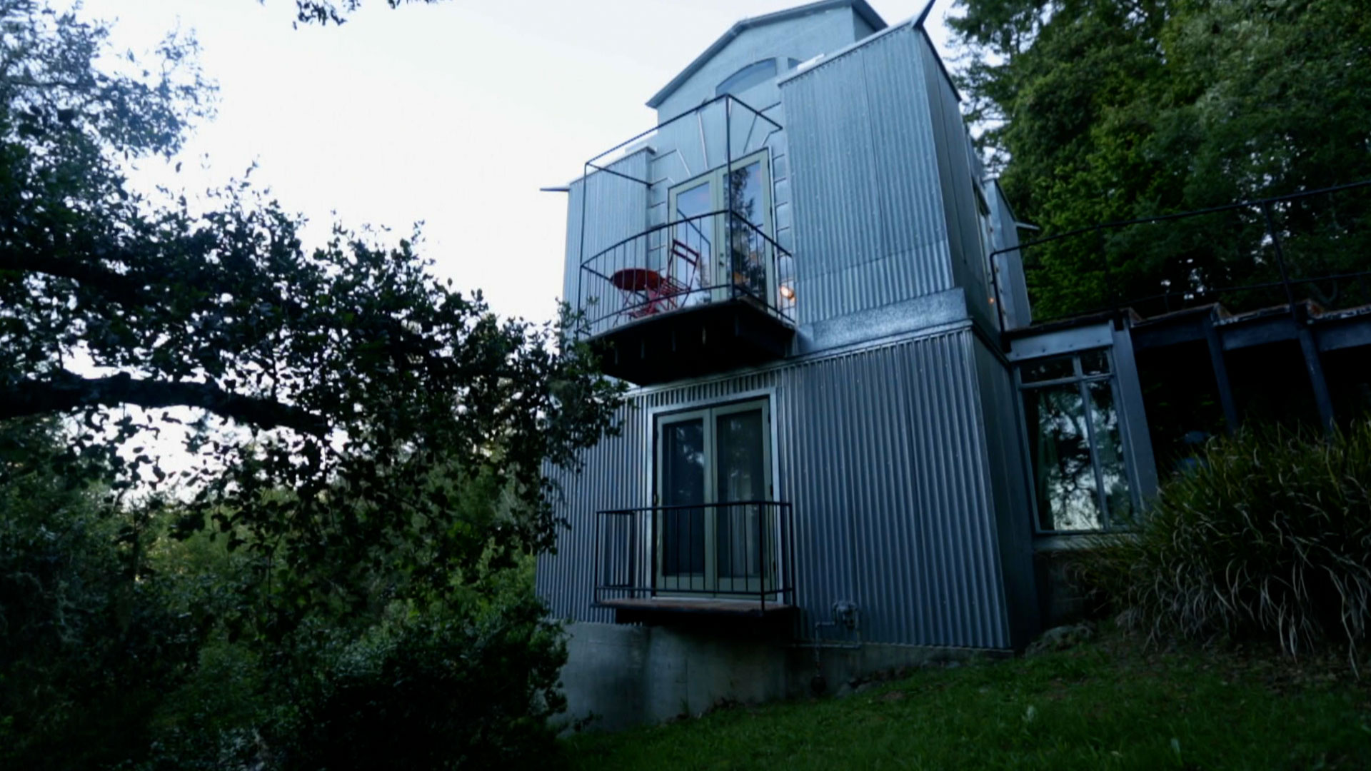 Tiny Living in Sonoma Wine Country