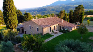 Episode 3 Striking a Chord in the Music Hall