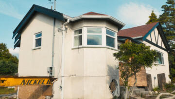 Episode 5 Dream Waterfall House