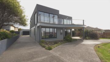 Episode 6 Warrnambool Davina and Sean