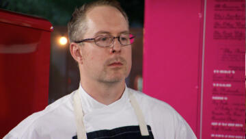 7 Should I Stay or Escargot?