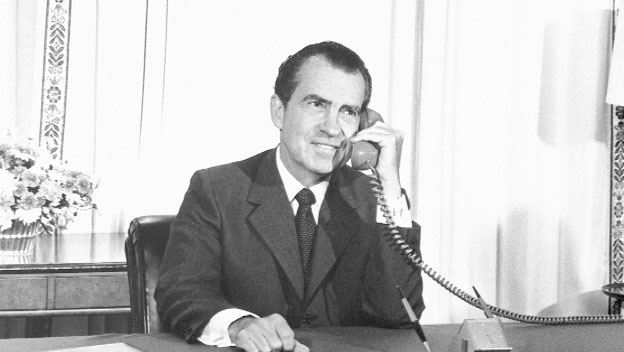 History_Speeches_1068_Nixon_Calls_Apollo_11_Astronauts_SF_still_624x352.jpg