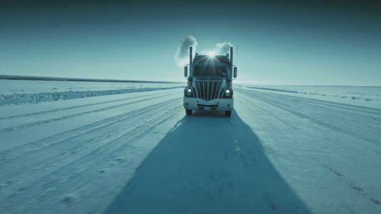 Ice Road Truckers Returns: Extended Preview thumbnail