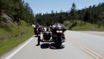 Episode 9 Larry Rides with the Hells Angels