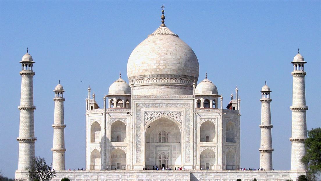 Engineering The Taj Mahal History
