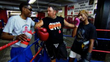 Episode 16 Larry Steps Into the Ring