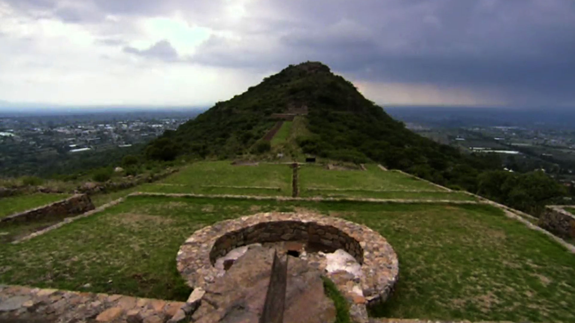 watch-aztec-aqueducts-clip-history-channel