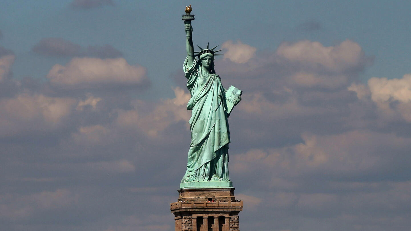 Statue of Liberty Arrives in New York Harbor - HISTORY