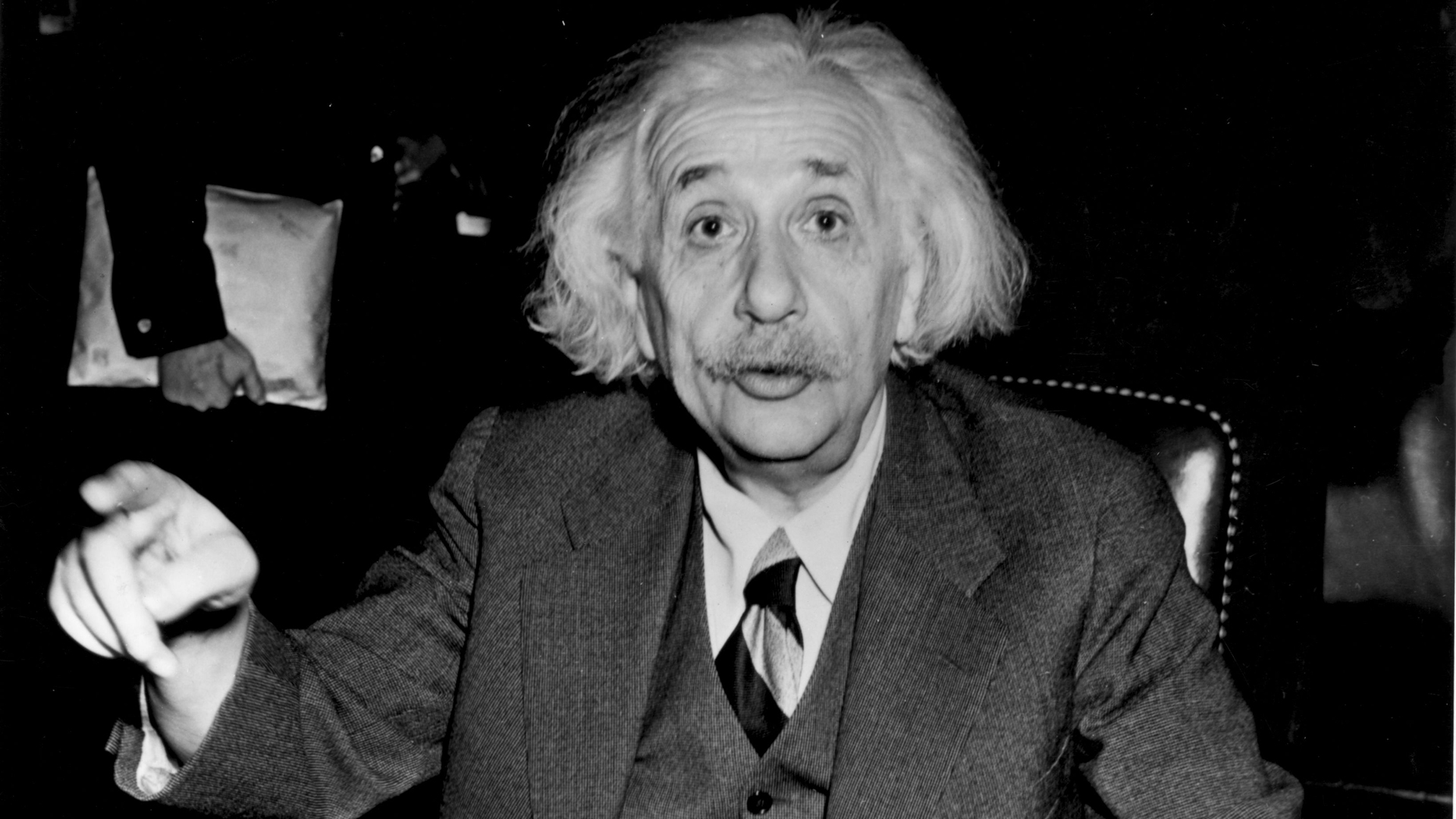Albert Einstein photo #80068