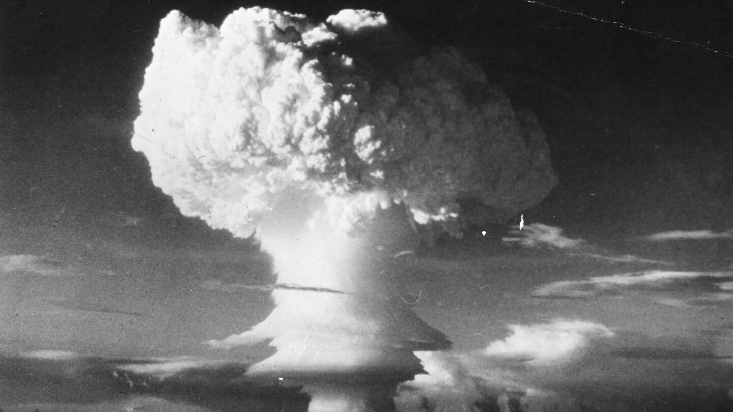 Truman Announces Development Of H Bomb History