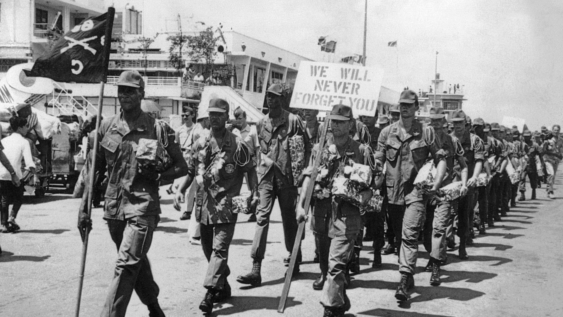 nixon edict us navy troops in cambodia + vietnam war