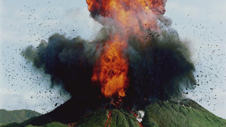 UFO Or Natural Phenomenon?: Shocking Video Footage thumbnail