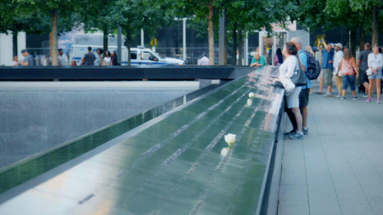 New Yorkers Remember 9/11 thumbnail