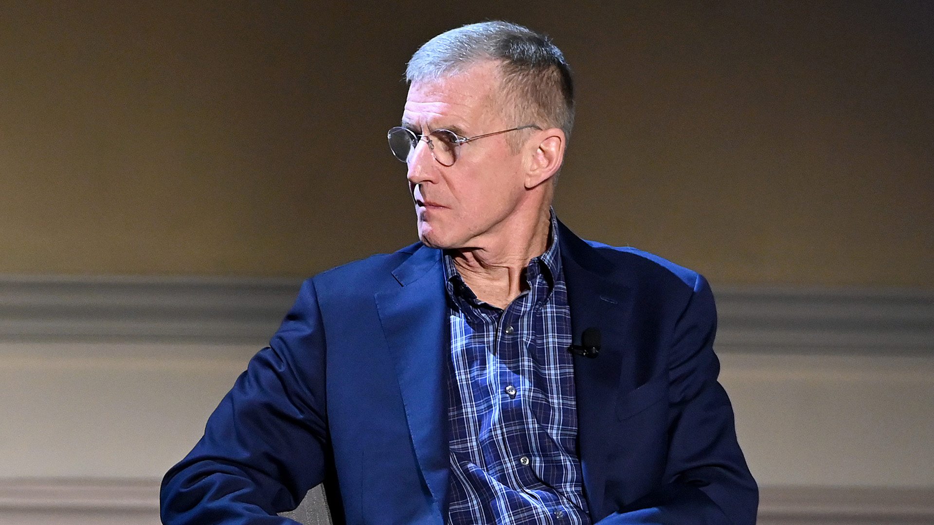 Watch Stanley McChrystal on What Leadership Looks Like Clip HISTORY