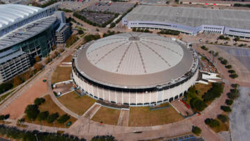 Episode 1 Stadium Smackdown