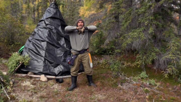 Episode 3 Alone : Up in Flames