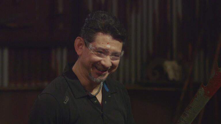 Forged to Perfection: The Ultimate Damascus Blades thumbnail