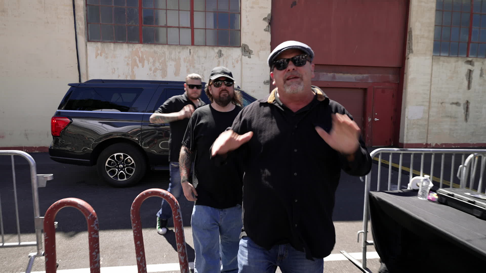 Watch Pawn Stars Do America Full Episodes, Video & More