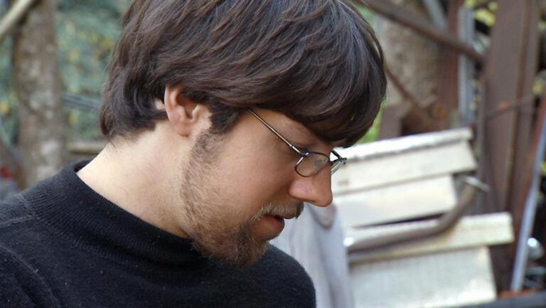 Scout Makes a Knife thumbnail