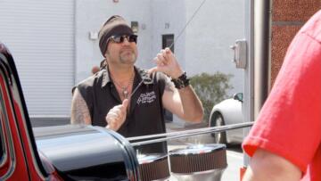 Watch Counting Cars Season 2 Online History